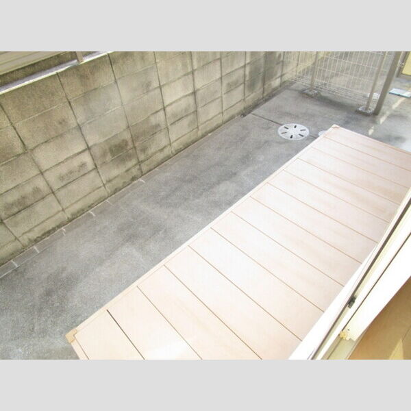 その他 (専用庭付きテラス)