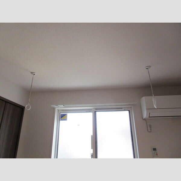 その他 (室内物干し)