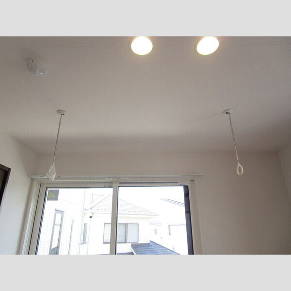 その他 (室内物干し)