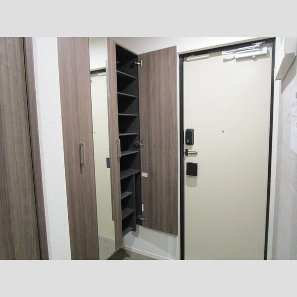 玄関 (トールシューズボックス)