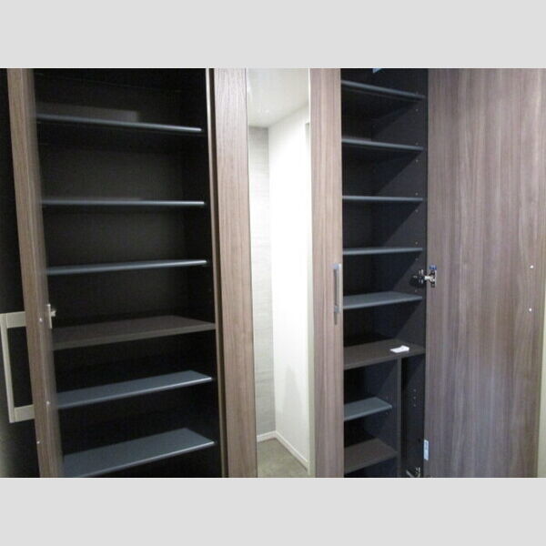 玄関 (トールシューズボックス)