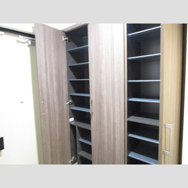 玄関 (トールシューズボックス)