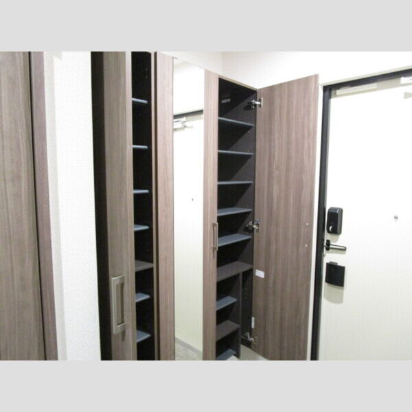 玄関 (トールシューズボックス)