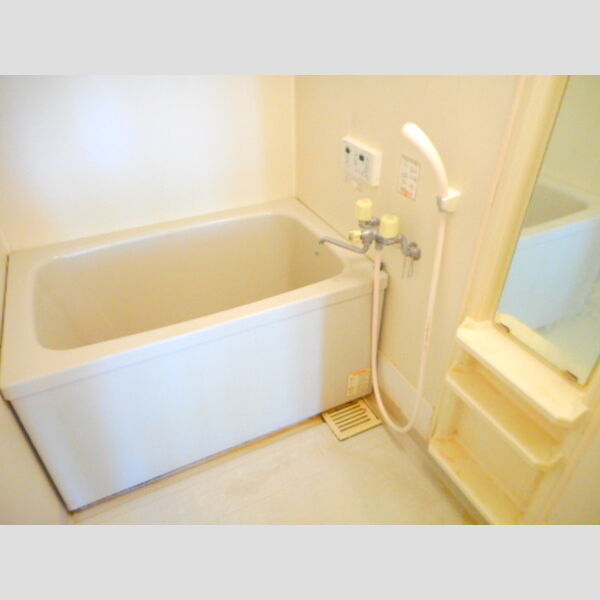 バス (追い焚き給湯機能付き浴室)