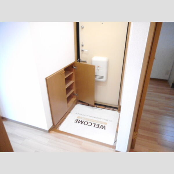玄関 (シューズBOX)