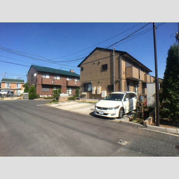 駐車場 (駐車場)