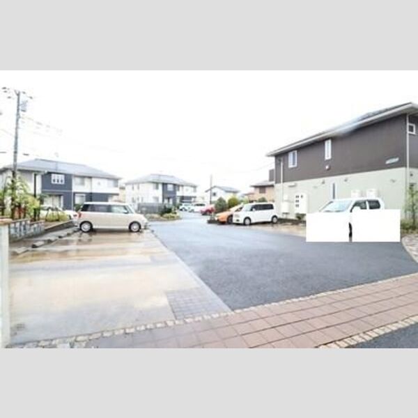 駐車場 (駐車場)