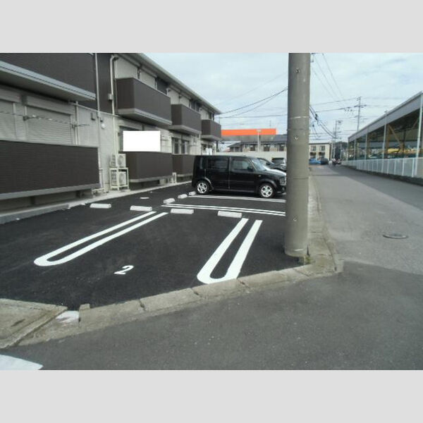 駐車場 (駐車場)
