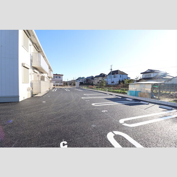 駐車場 (駐車場)
