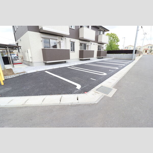 駐車場 (駐車場)