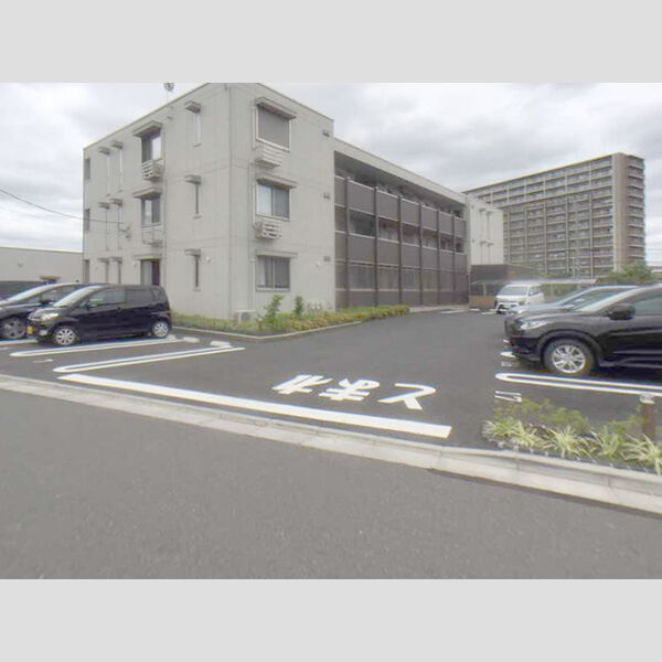 駐車場 (駐車場)