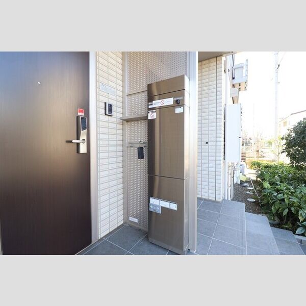 現地周辺 (宅配ボックス)