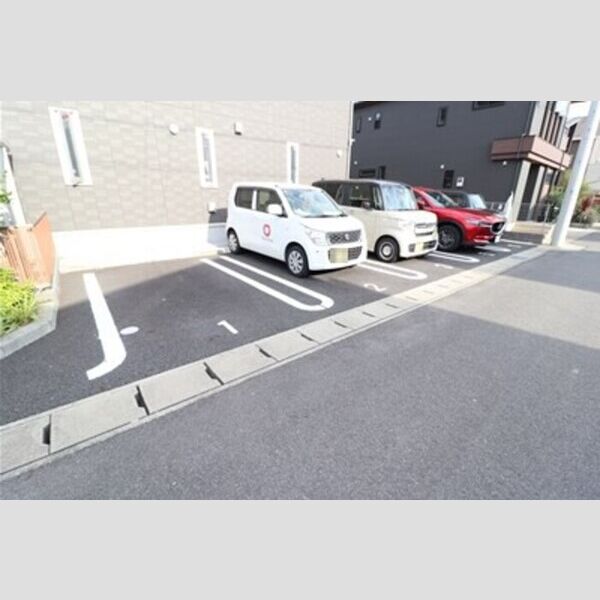 駐車場 (駐車場)