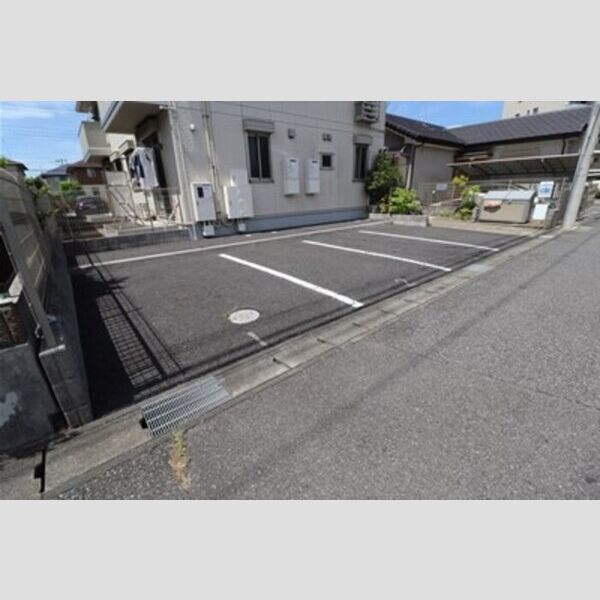 駐車場 (駐車場)