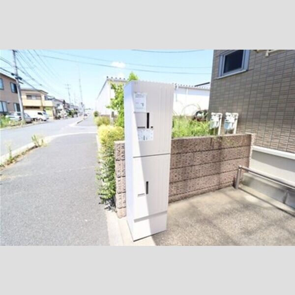 現地周辺 (宅配ボックス)