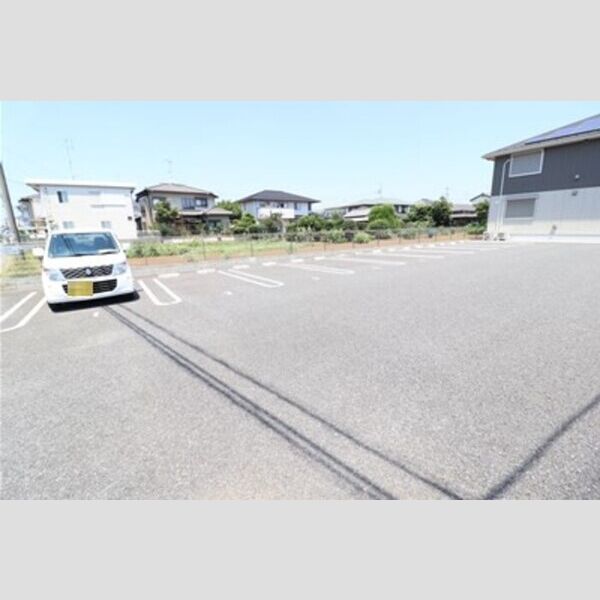 駐車場 (駐車場)