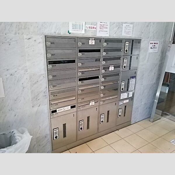 現地周辺 (集合ポスト・宅配ボックス)