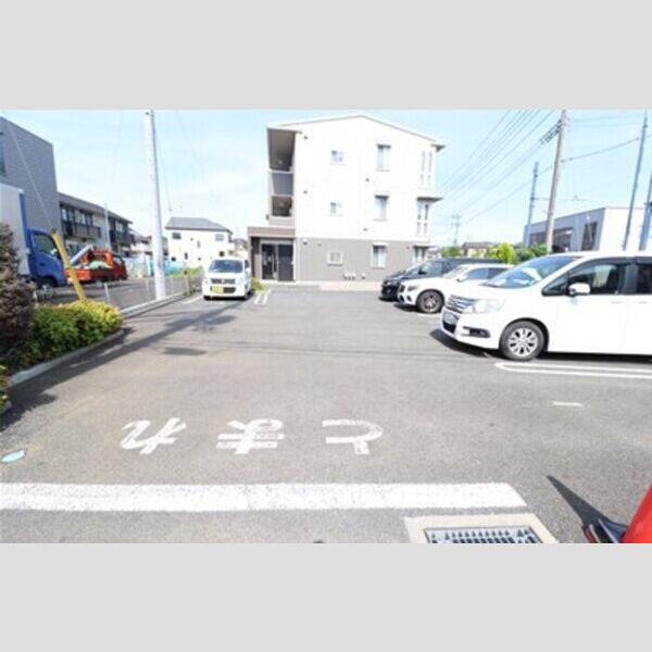 駐車場 (駐車場)
