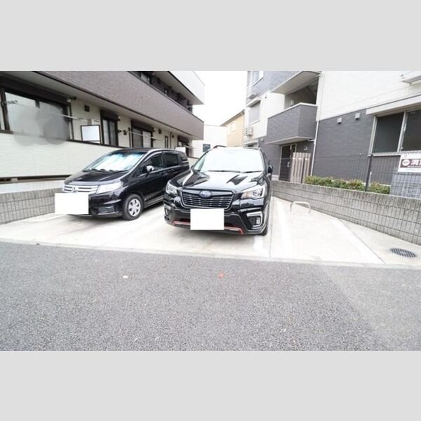 駐車場 (駐車場)