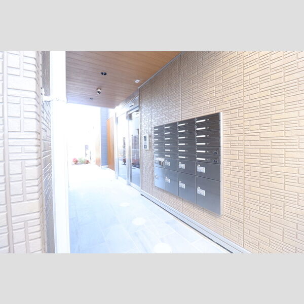 現地周辺 (郵便ポスト・宅配ボックス)