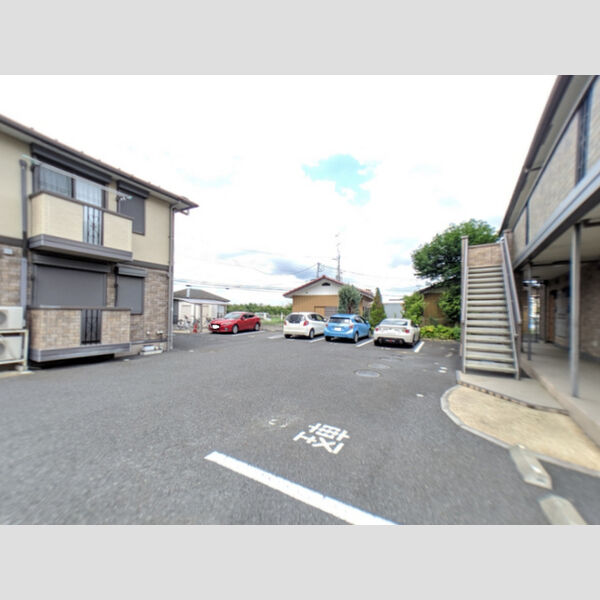 駐車場 (駐車場)