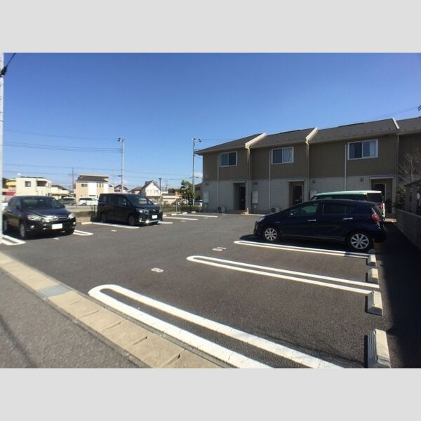 駐車場 (駐車場)