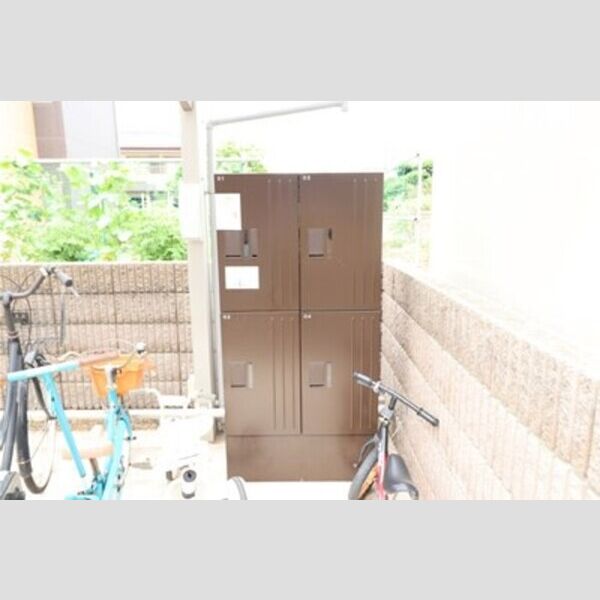現地周辺 (宅配ボックス)