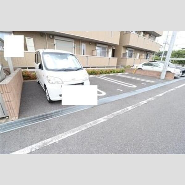 駐車場 (駐車場)