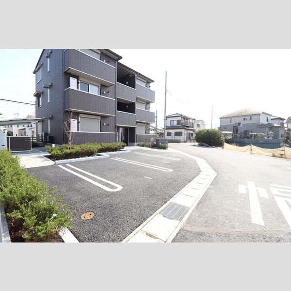 駐車場 (駐車場)
