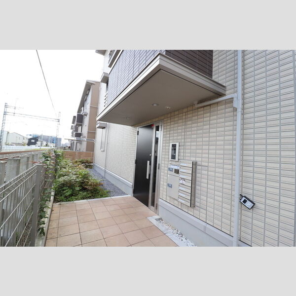 エントランス (エントランス)