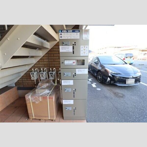 現地周辺 (宅配ボックス)