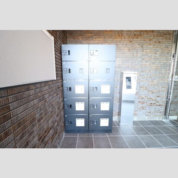 現地周辺 (宅配ボックス)