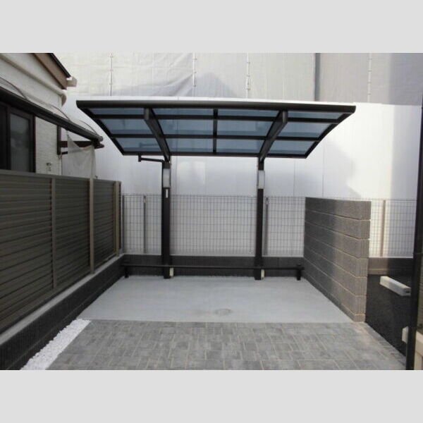 現地周辺 (駐輪場)