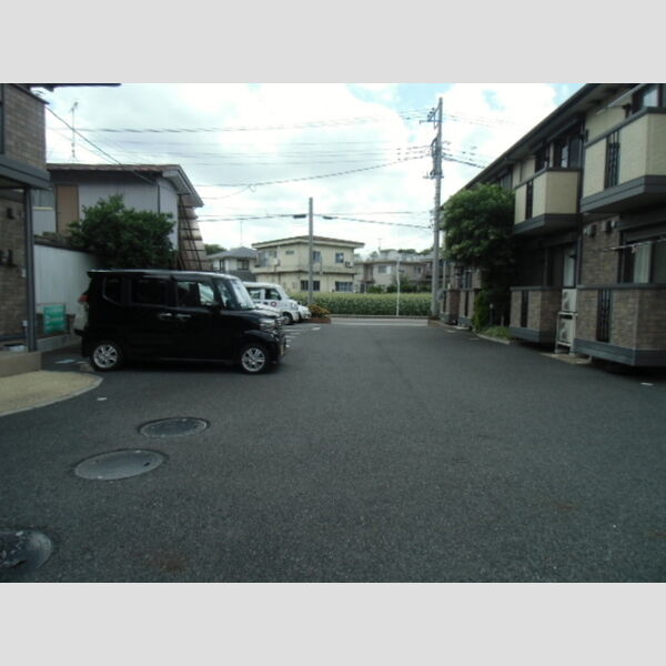駐車場 (駐車場)