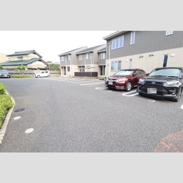 駐車場 (駐車場)