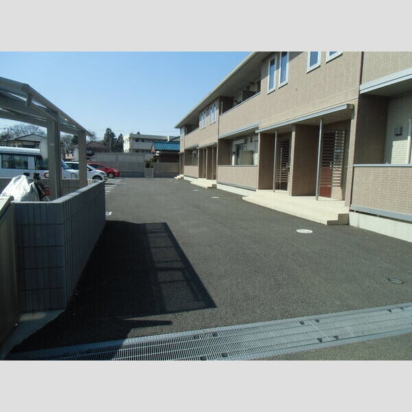 駐車場 (駐車場)