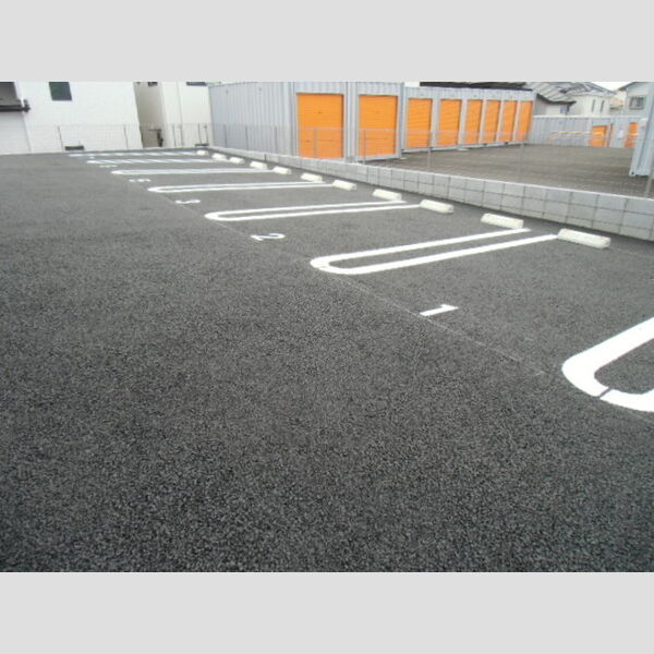 駐車場 (駐車場)