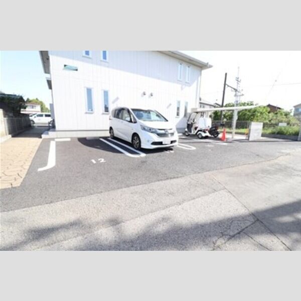駐車場 (駐車場)