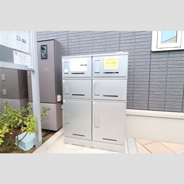 現地周辺 (宅配ボックス)