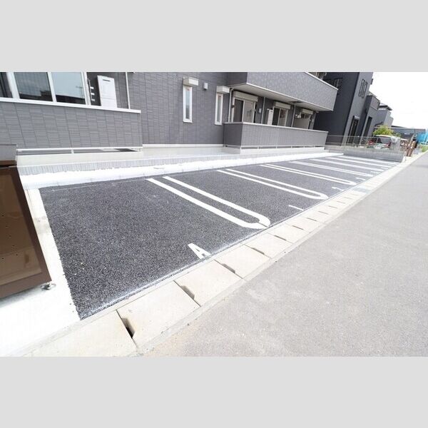 駐車場 (駐車場)