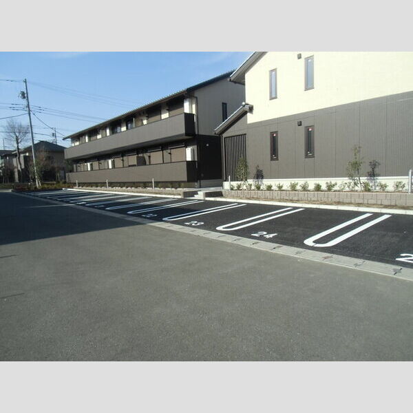駐車場 (駐車場)