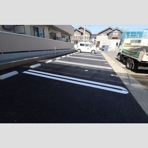 駐車場 (駐車場)