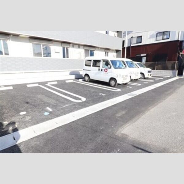 駐車場 (駐車場)