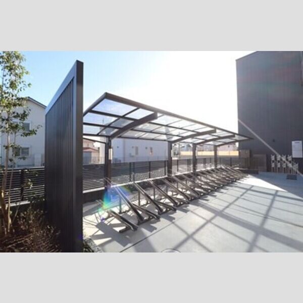 現地周辺 (駐輪場)