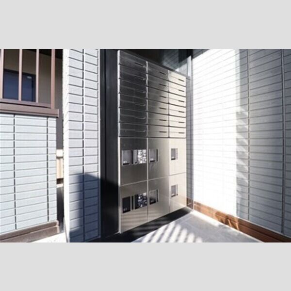 現地周辺 (集合ポスト・宅配ボックス)