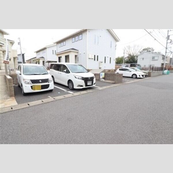 駐車場 (駐車場)
