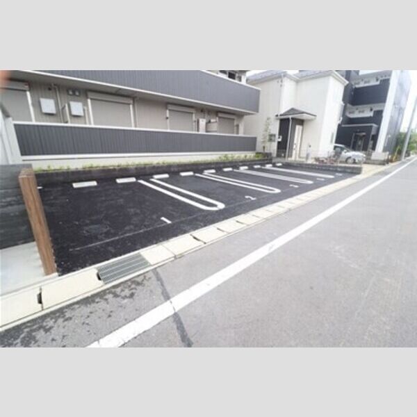 駐車場 (駐車場)