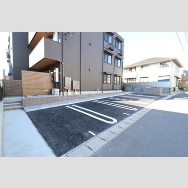 駐車場 (駐車場)