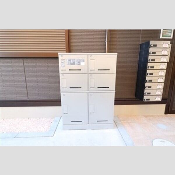 現地周辺 (宅配ボックス)