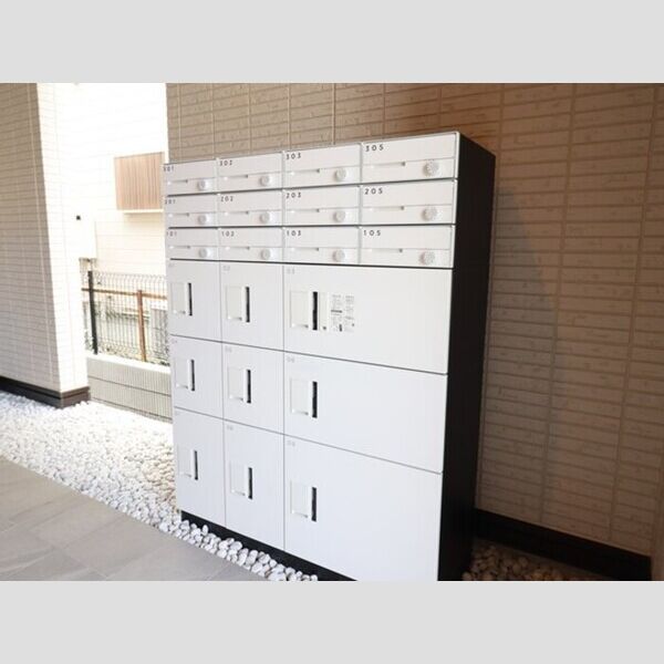 現地周辺 (宅配ボックス)